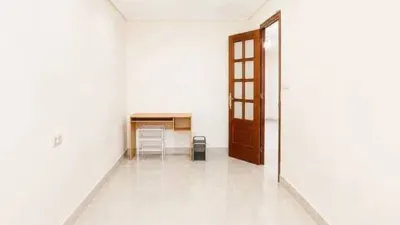 Piso en calle de Carmen photo 5