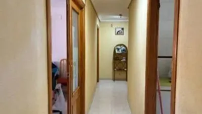Apartment on Carrer de Amparo Santamans photo 17