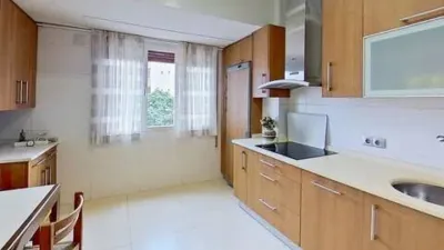 Flat on Calle de José Mardones photo 5