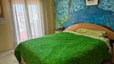Apartment on Carrer de Amparo Santamans photo 12