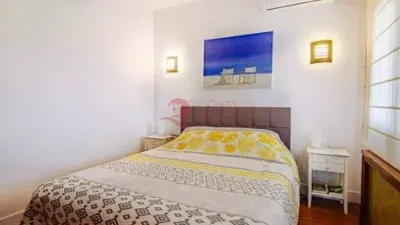 Chalet on Carrer del Priorat photo 17