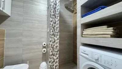 Piso en calle Arquitecto Larramendi photo 8