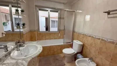 Flat on Calle de Patricio Zammit photo 16