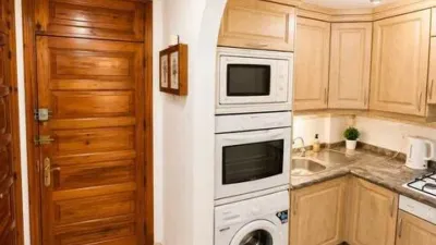 Apartment on Avenida de Rafael Puig Lluvina photo 6