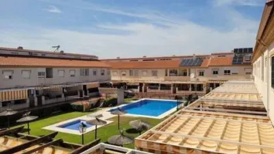 Townhouse on Calle Mar del Norte photo 37