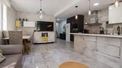 Chalet on Antonio Machado Street photo 9