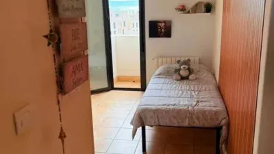 Flat on Calle del Azahar photo 12