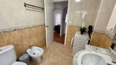 Flat on Calle de Patricio Zammit photo 15