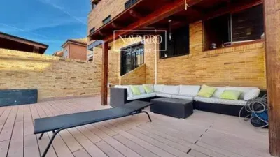 Terraced house in Parla Este photo 4