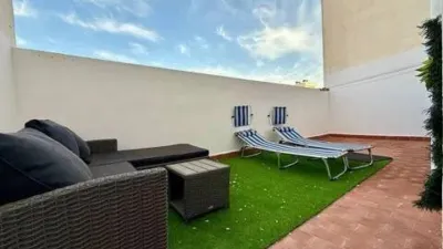 Flat on Calle de Patricio Zammit photo 40