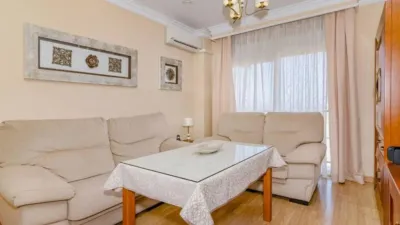 Apartment on Calle de María Lejárraga photo 2