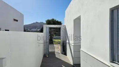Chalet on Calle de los Agracejos photo 34