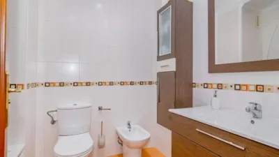 Apartment on Calle de María Lejárraga photo 18