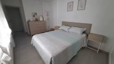 Apartment on Calle de Pedro Lorca photo 12