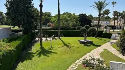 Pis – Orihuela, Villa Martín - Més