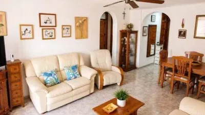 Apartment on Avenida de Rafael Puig Lluvina photo 12