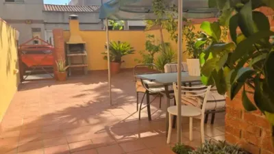 Chalet in Sabadell photo 2