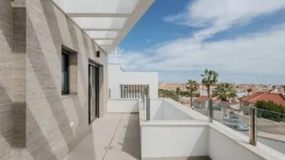 Chalet on Calle Penarroya, 21 photo 30