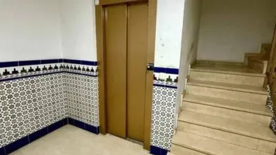 Flat on Calle de Patricio Zammit photo 51