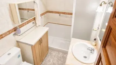 Apartment on Avenida de Rafael Puig Lluvina photo 4