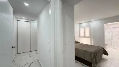 Flat on Calle de la Loma photo 4
