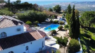 Chalet in Algarrobo photo 5