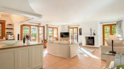 Rustic villa in Capdepera photo 9