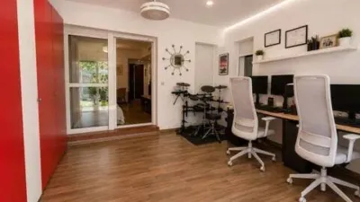 Apartment in Retamar photo 9