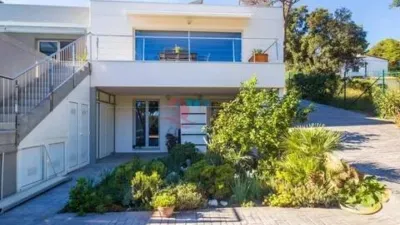 Chalet on Carrer de les Oliveres photo 6