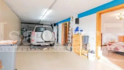Chalet on Carrer de Bellvei photo 36