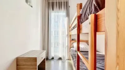 Apartment on Carrer de la Roca Maura photo 16