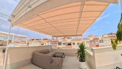 Attic on Calle de Ramón Rubial Cavias photo 22