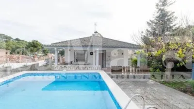 Chalet on Carrer de Bellvei photo 51