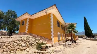 Chalet on Carrer Turquesa photo 9