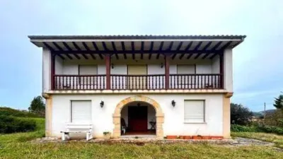 Chalet in Carriazo photo 16