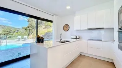 Chalet on Carrer del Niu photo 15