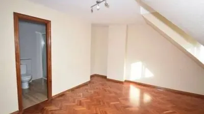 Apartment on Calle Oza de los Ríos photo 30