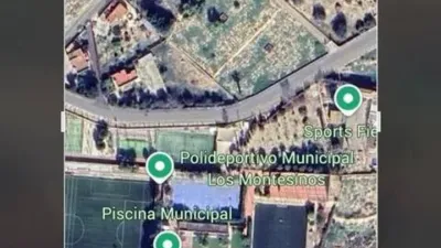 Terreno en venta en los Montesinos - Más