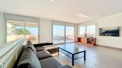 Chalet on Carrer de Barcelona photo 5