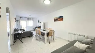 Apartment in Castelló d'Empúries photo 4