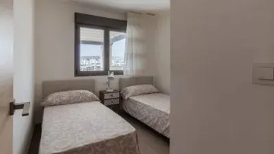 Apartment on Paseo Algeciras photo 8