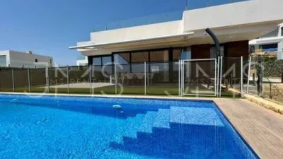 Chalet in Urbanizaciones Balcó de Finestrat-Terra Marina photo 2