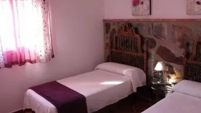 Chalet en El Gastor photo 10