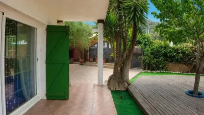 Chalet in Canyelles photo 8