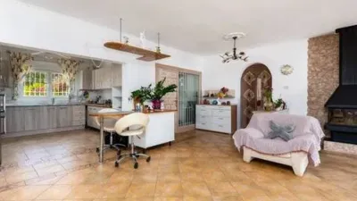 Chalet on Pintor Murillo Street photo 22