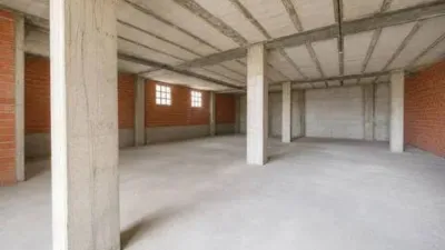 Local comercial en alquiler en A Pobra Do Caramiñal - Más