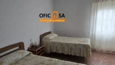 Chalet in Villanueva de La Reina photo 35