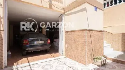 Terraced house on Calle de la Clavellina photo 25