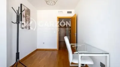 Apartment on Automotor Street photo 16