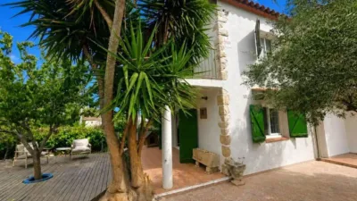 Chalet in Canyelles photo 3